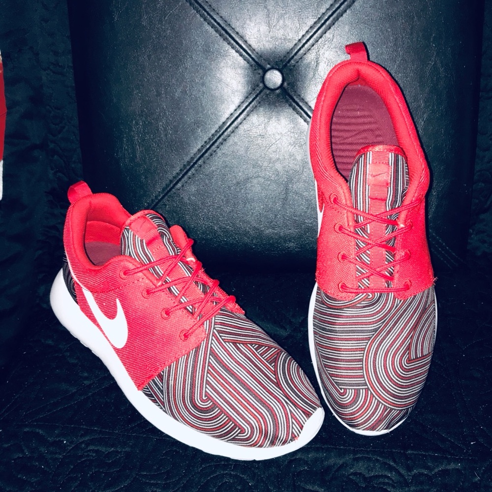NIKE ROSHE ONE PRINT SZ10